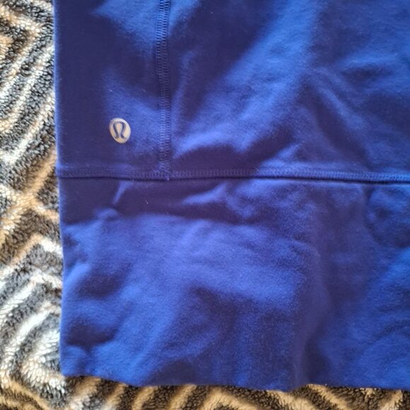 Lululemon Scuba Full-Zip Hoodie, Purple, Women's, Size 2 - Picture 2 of 10